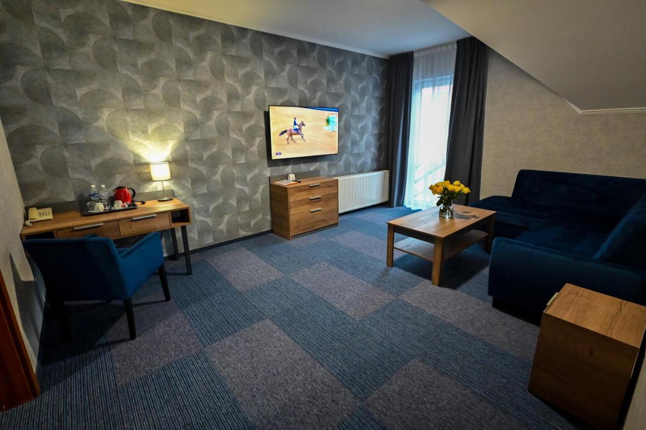 Grudziądz Hotel Rad מראה חיצוני תמונה