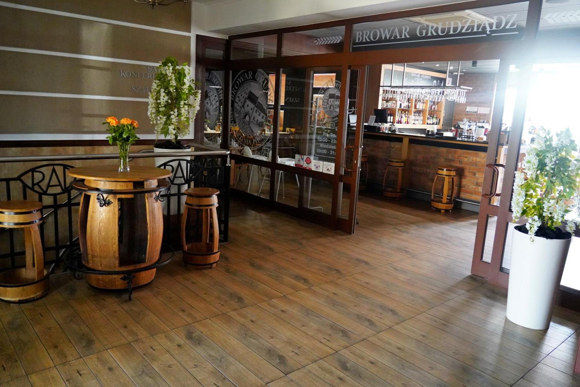 Grudziądz Hotel Rad מראה חיצוני תמונה