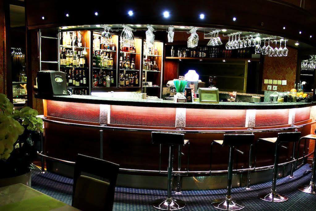 Grudziądz Hotel Rad מראה חיצוני תמונה