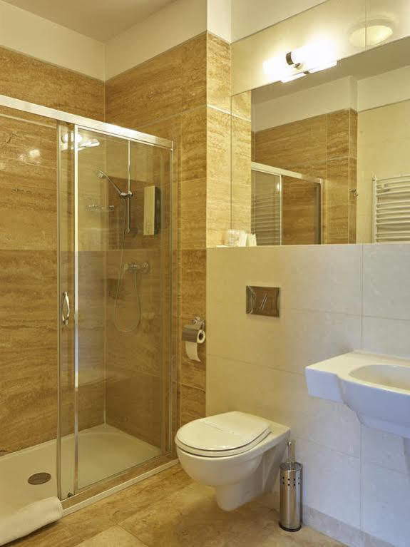 Grudziądz Hotel Rad מראה חיצוני תמונה