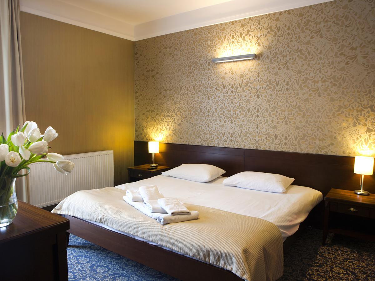 Grudziądz Hotel Rad מראה חיצוני תמונה